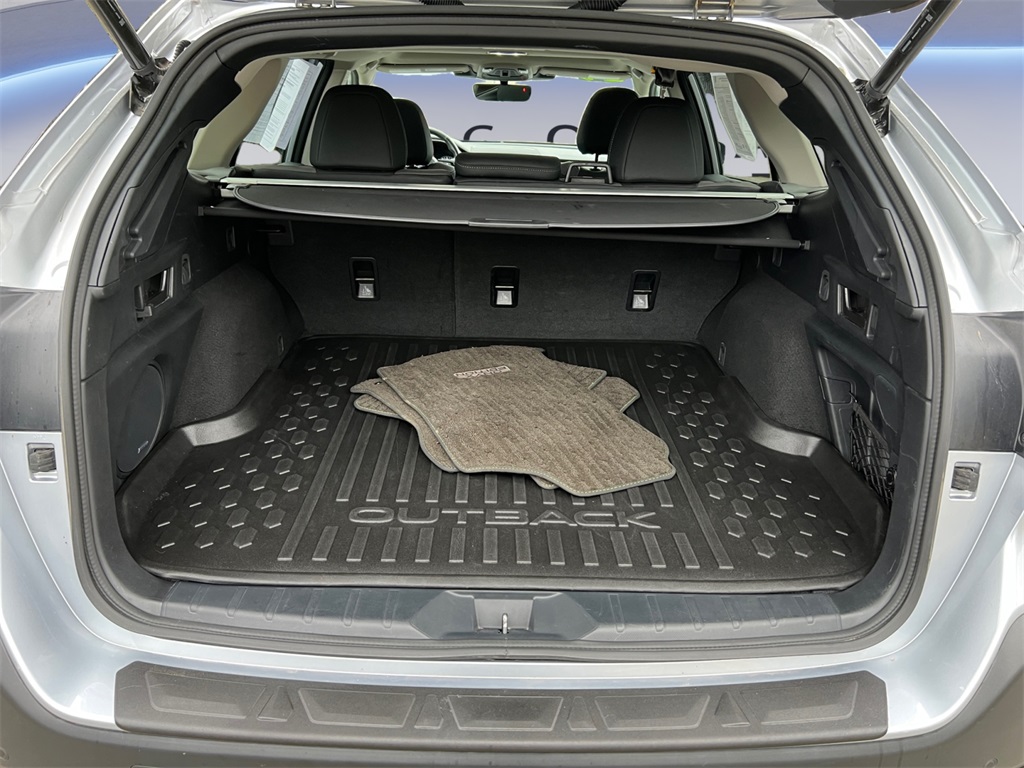 2024 Subaru Outback Onyx Edition photo 18
