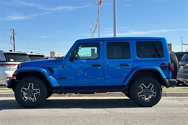 2025 Jeep Wrangler Sahara photo 6