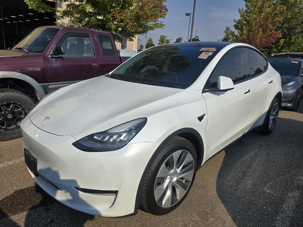 2021 Tesla Model Y Long Range photo 10