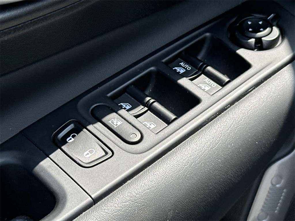 2023 Jeep Renegade Latitude photo 27