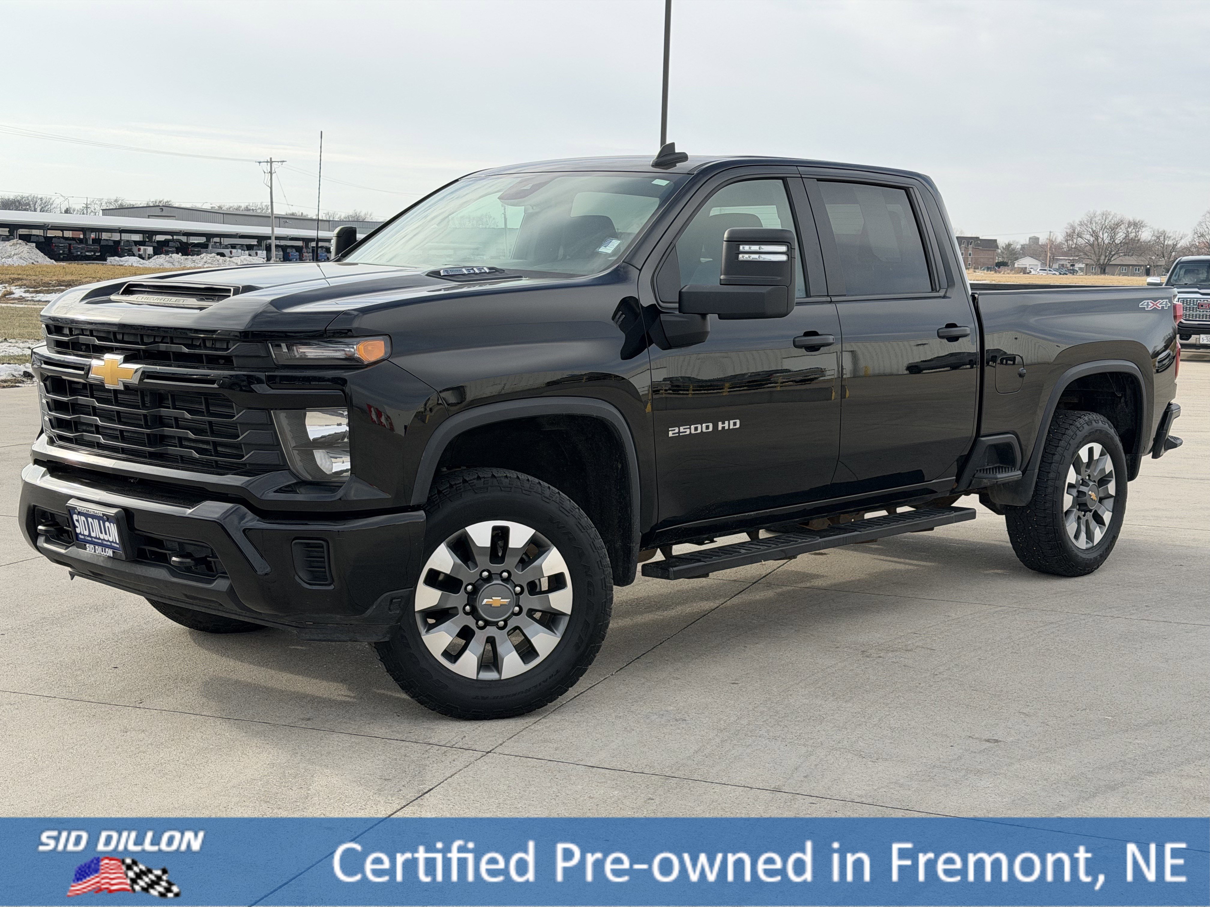 2024 Chevrolet Silverado 2500HD Custom's photo