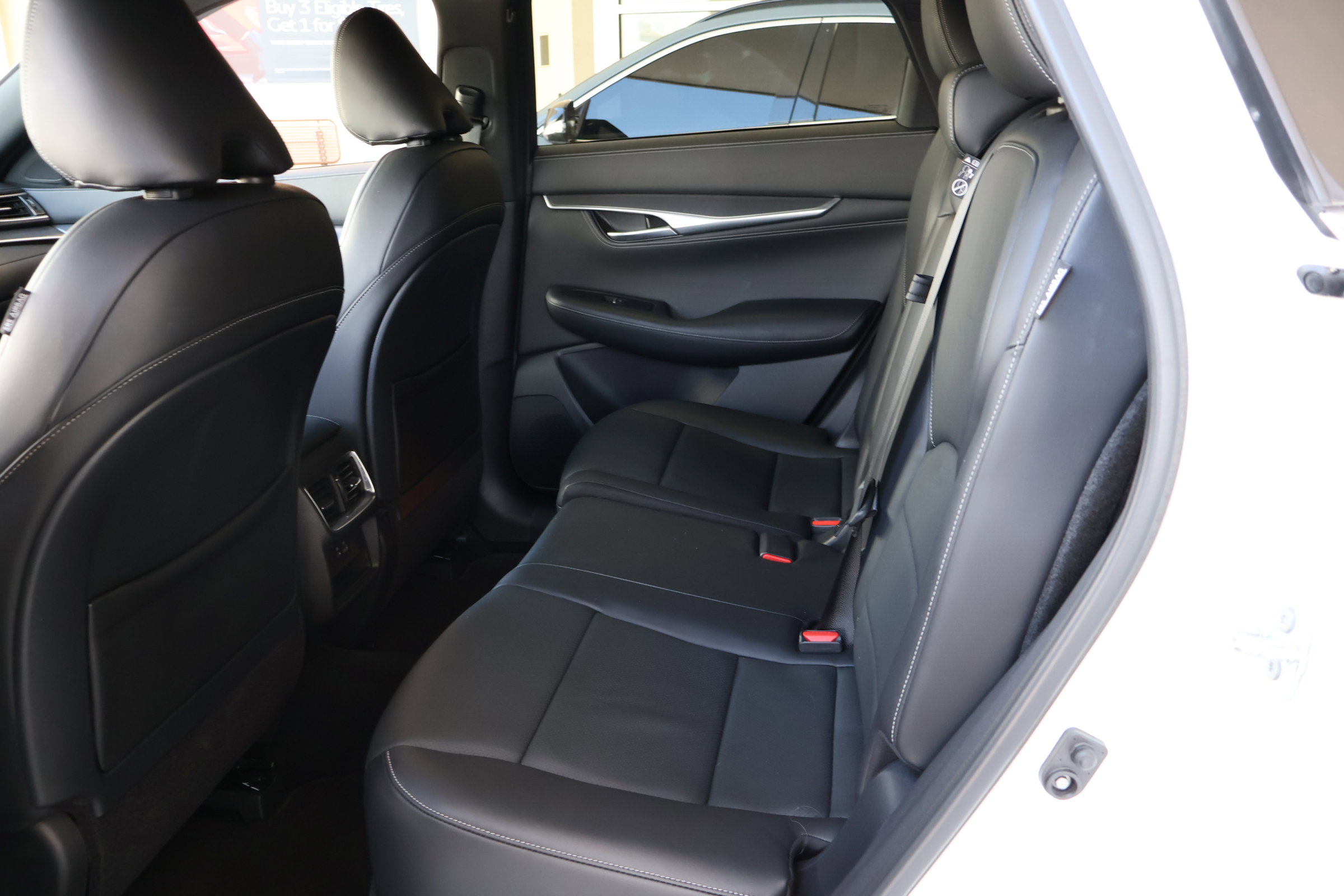 2023 Infiniti QX55 Luxe photo 14