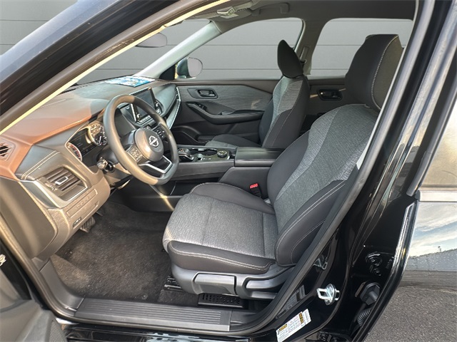 2022 Nissan Rogue S photo 4