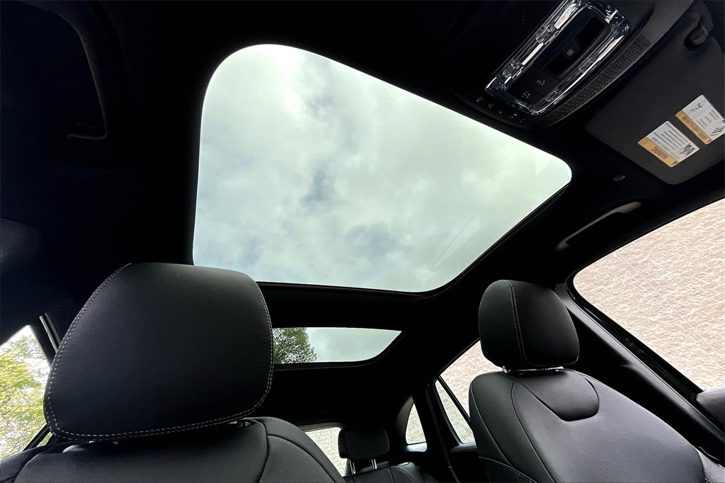 2024 Mercedes Benz GLA 35 AMG 4MATIC photo 17