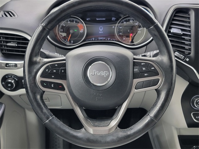 2021 Jeep Cherokee Latitude Lux photo 25