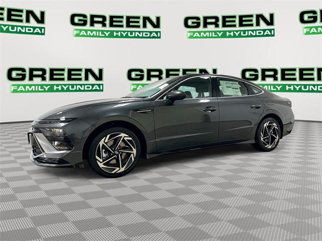 2026 Hyundai Sonata SEL's photo