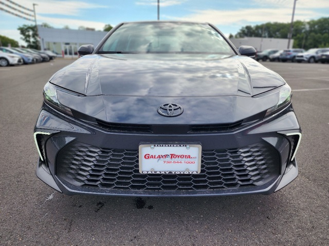 2025 Toyota Camry SE photo 2