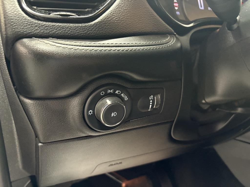2022 Dodge Durango SXT photo 15