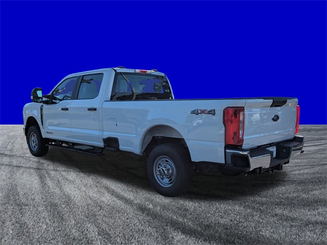 2026 Ford F-350 photo 6