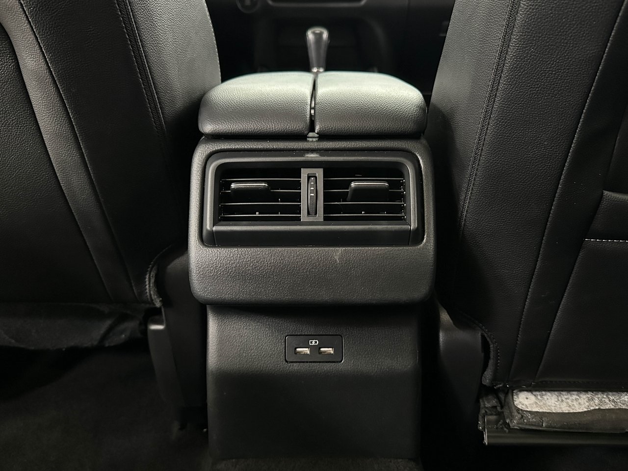2024 Mazda CX-50 2.5 S Preferred photo 17