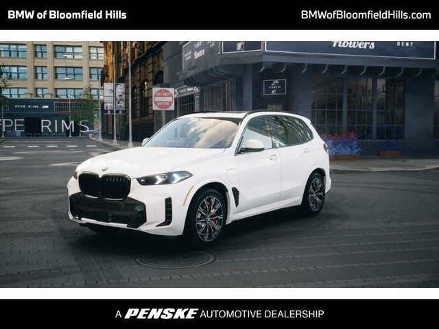 2026 BMW X5 50e's photo