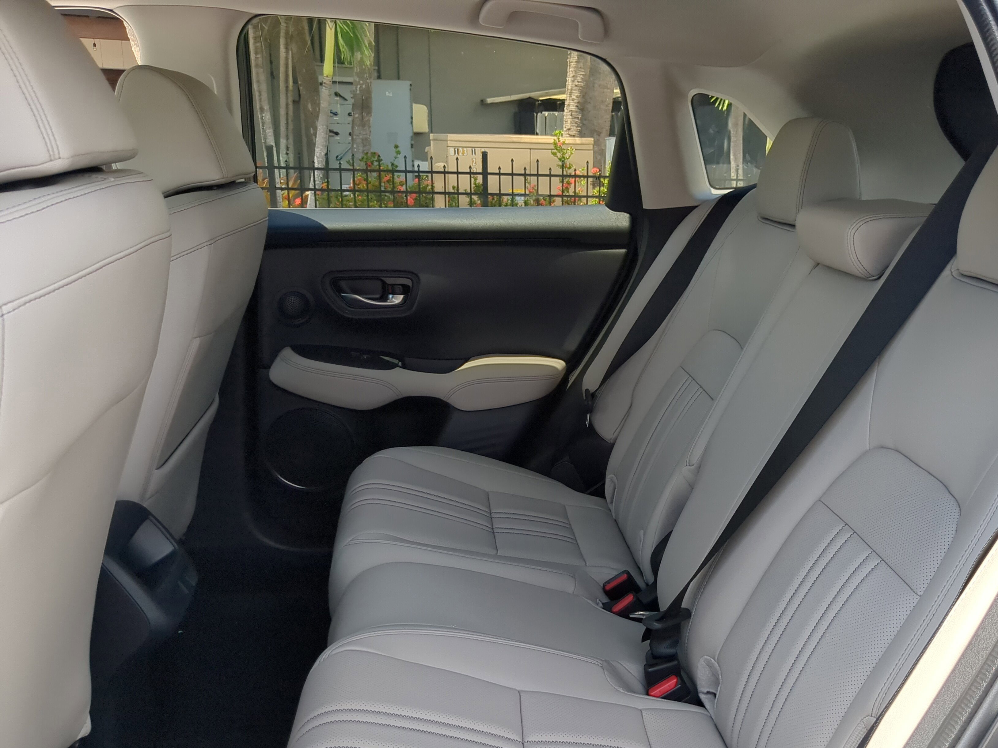 2026 Honda HR-V EX-L photo 2