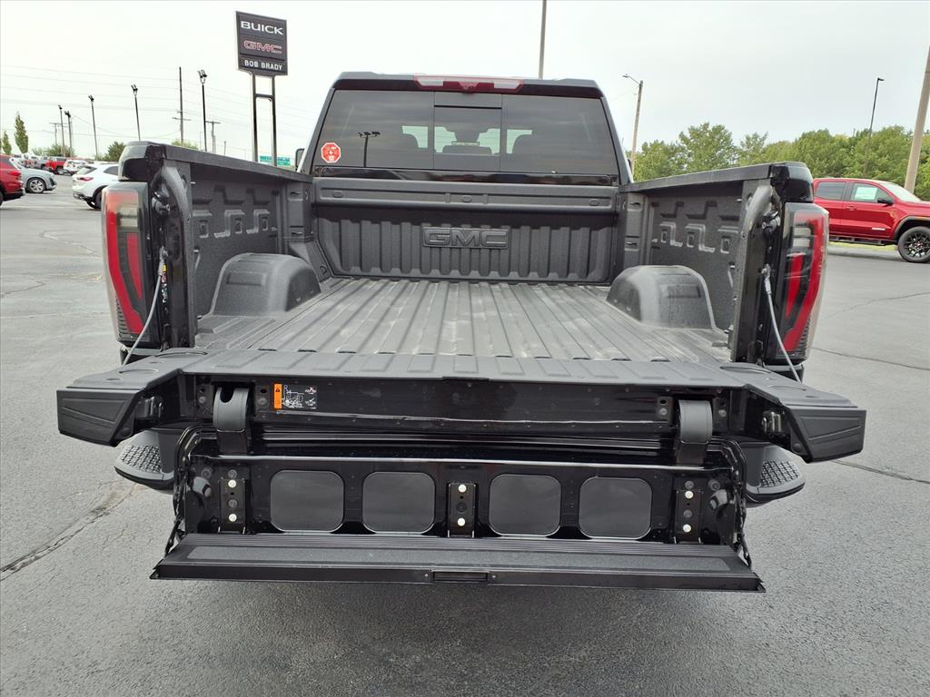 2026 Gmc Sierra HD AT4 photo 13