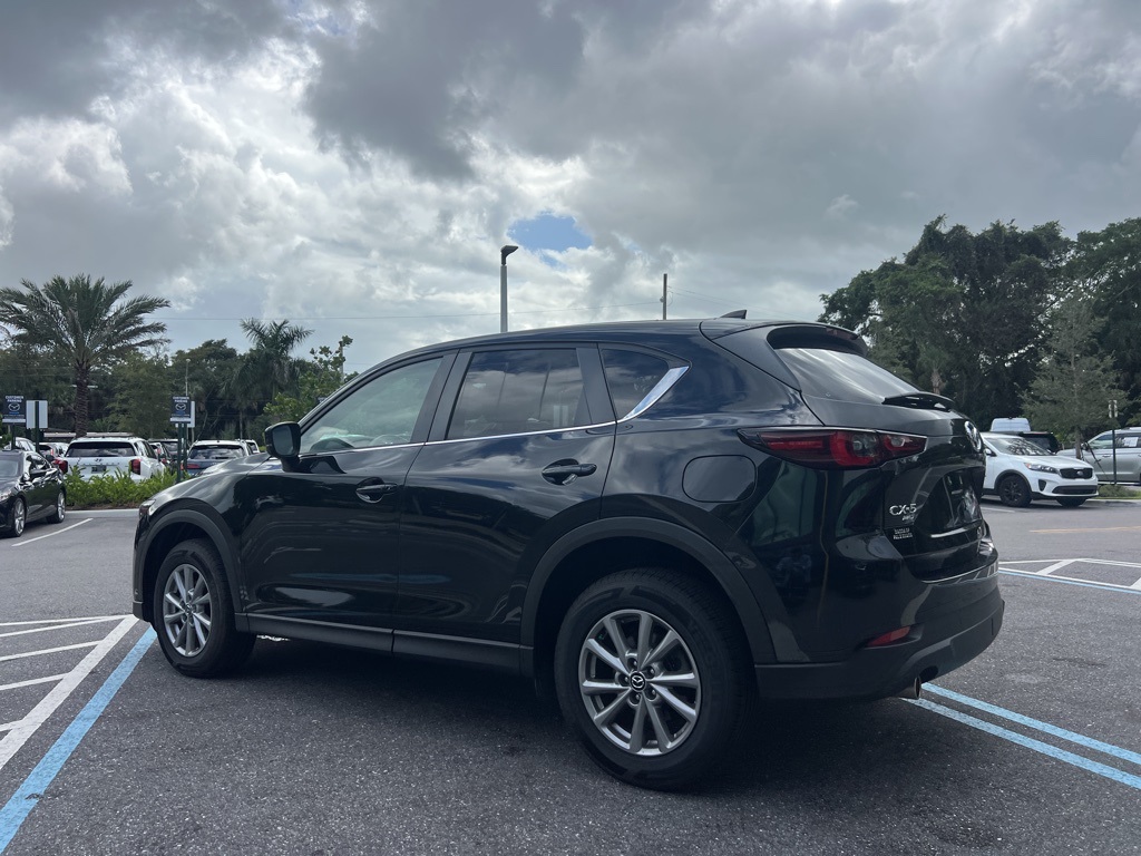 2023 Mazda CX-5 2.5 Select photo 4