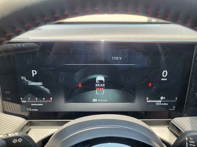 2025 Nissan Kicks SR photo 19