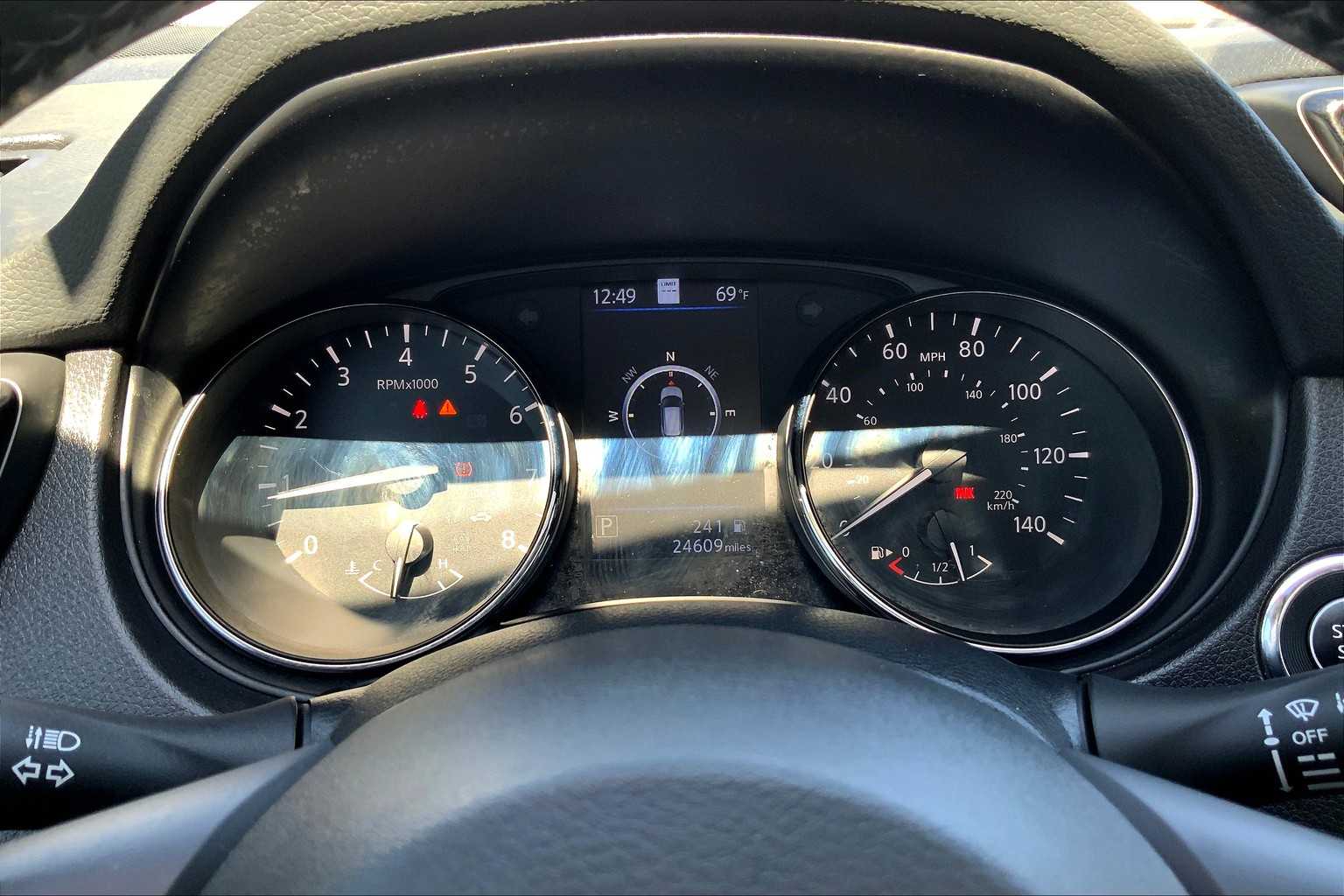 2022 Nissan Rogue Sport SL photo 22