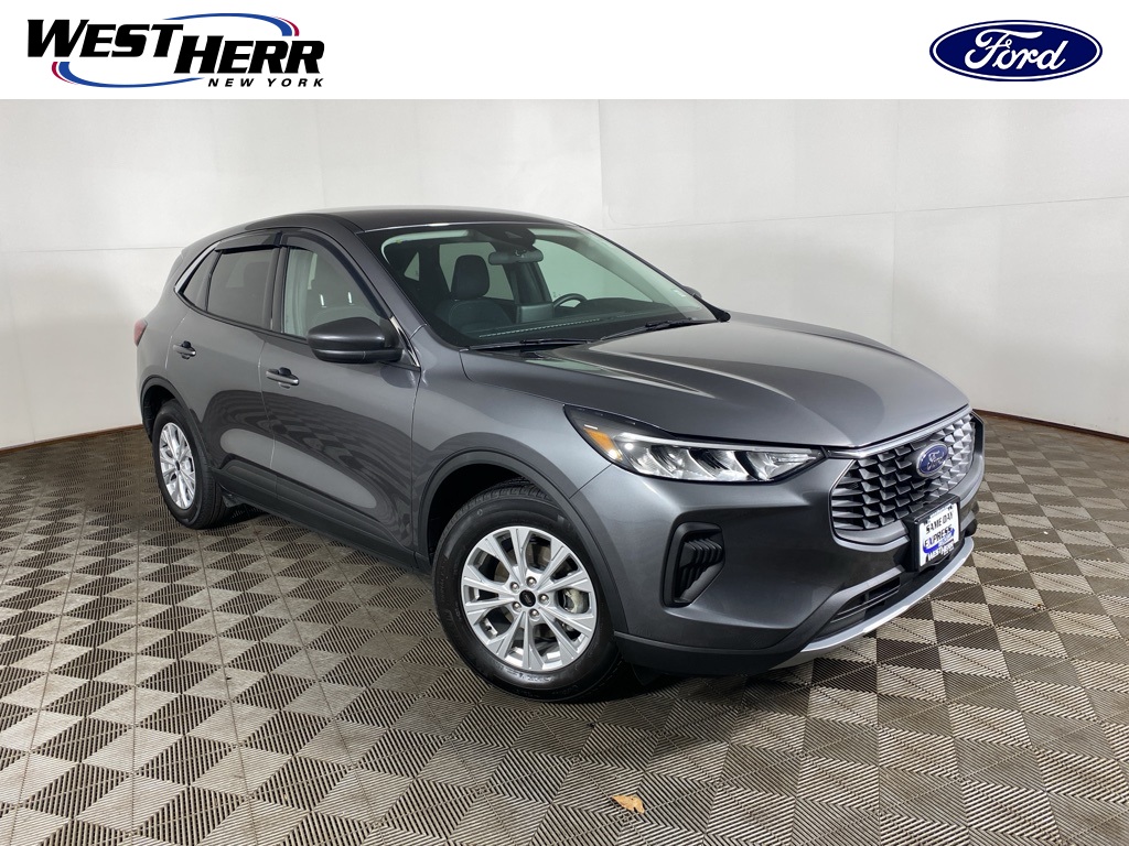 2024 Ford Escape Active's photo