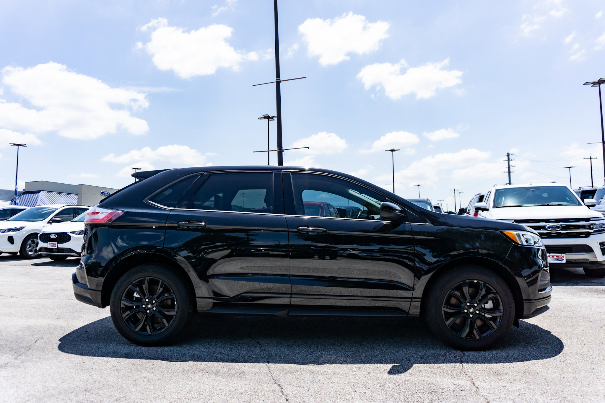 2024 Ford Edge SE photo 4