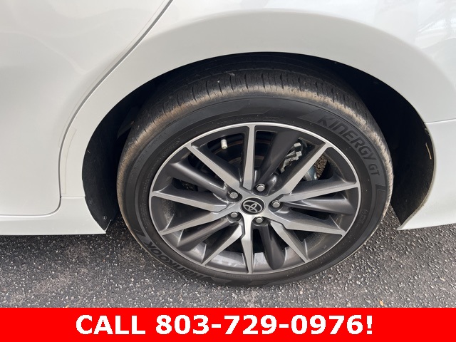 2023 Toyota Camry XLE V6 photo 33
