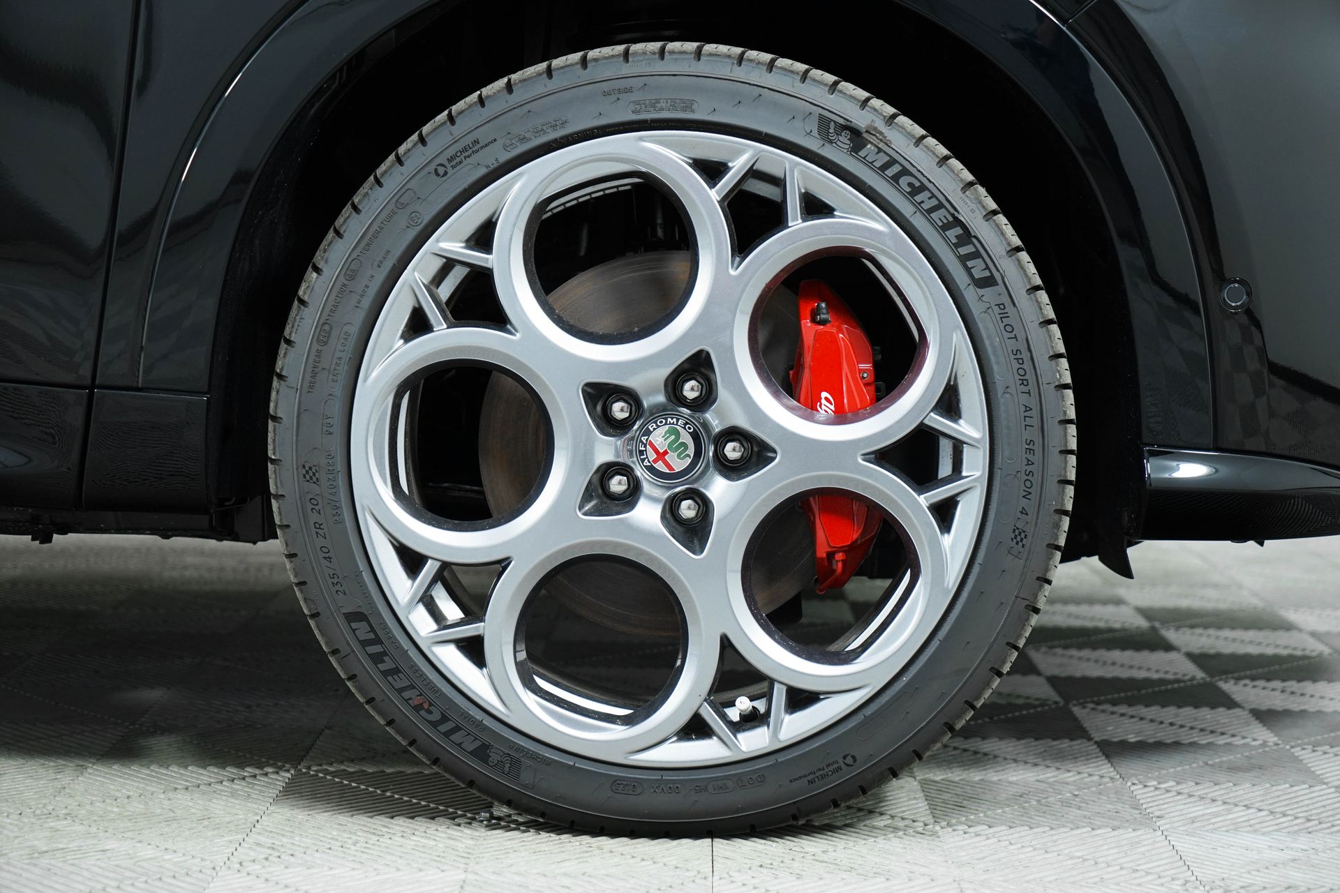 2024 Alfa Romeo Tonale Ti photo 8