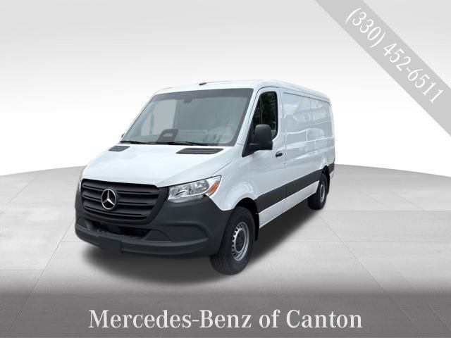 2025 Mercedes-Benz Sprinter Cargo Van Base's photo