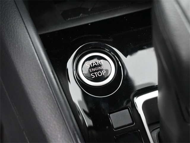 2025 Nissan Versa SV photo 2