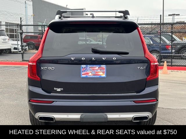 2019 Volvo XC90 T6 Momentum photo 4