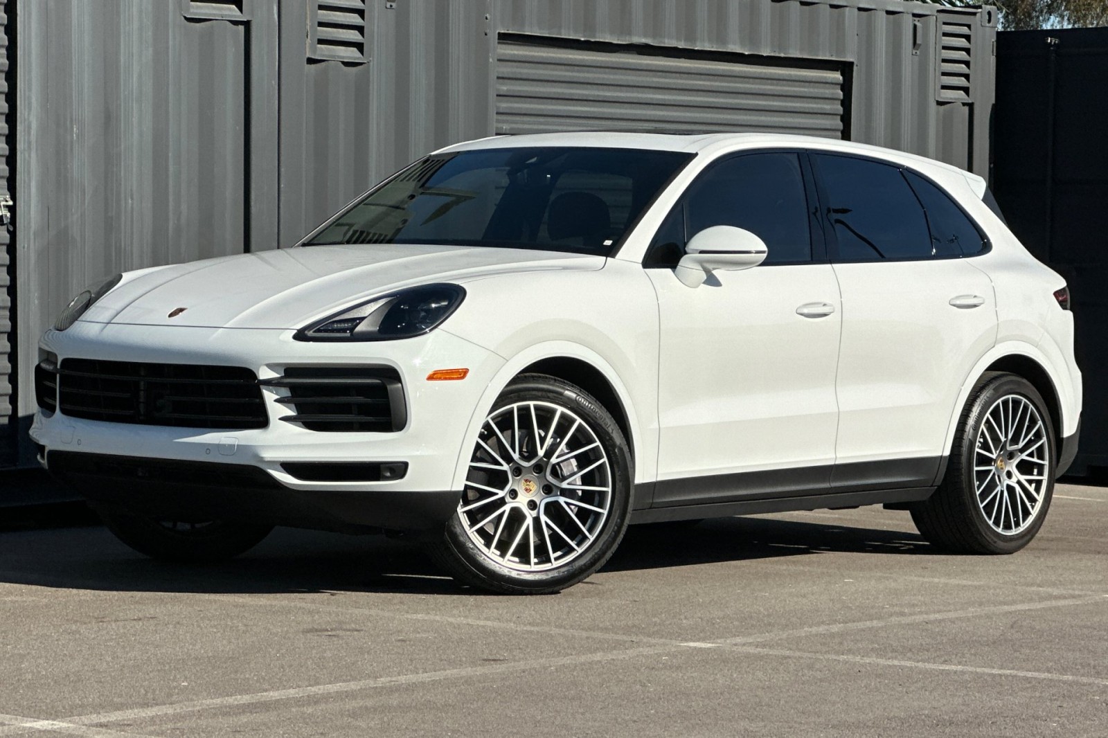 2023 Porsche Cayenne Base