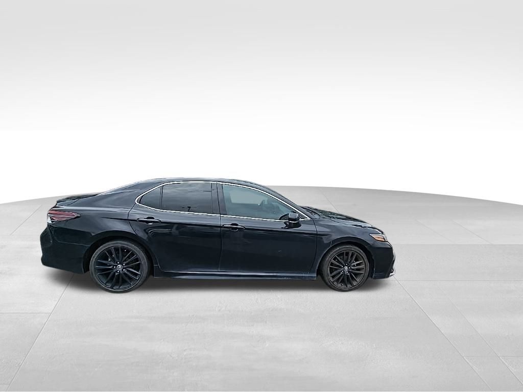 2022 Toyota Camry XSE photo 4