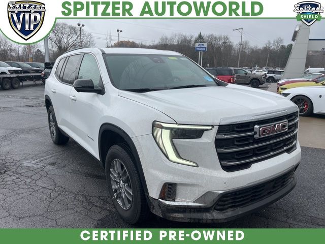 2025 GMC Acadia Elevation's photo