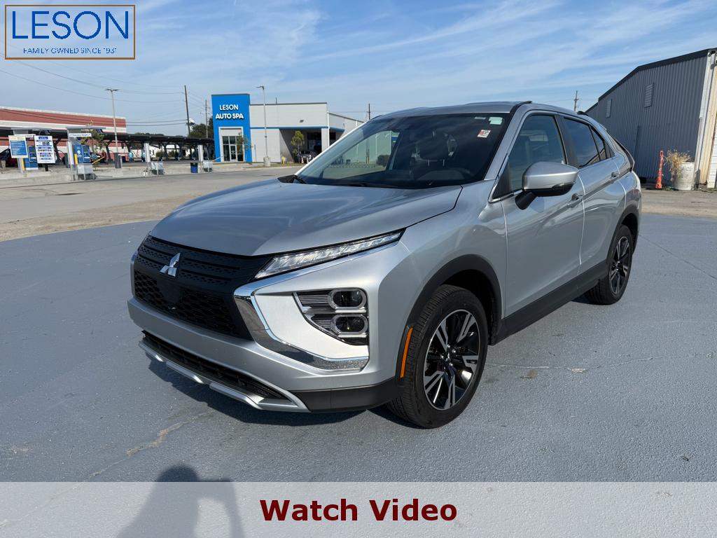 2024 Mitsubishi Eclipse Cross SE's photo