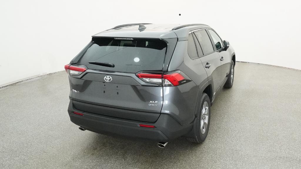2025 Toyota RAV4 Hybrid XLE photo 19