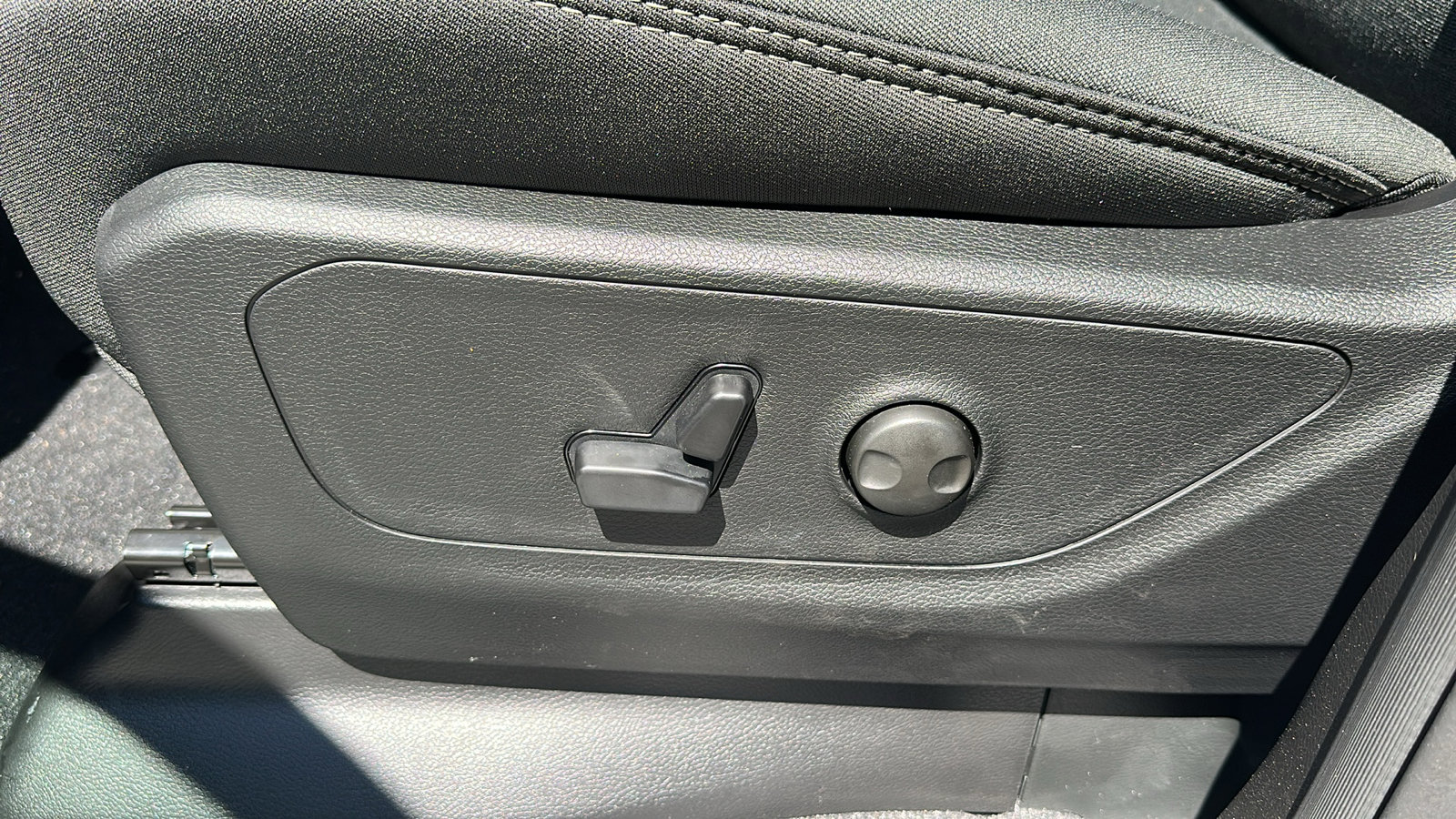 2026 Ram 1500 Big Horn photo 8