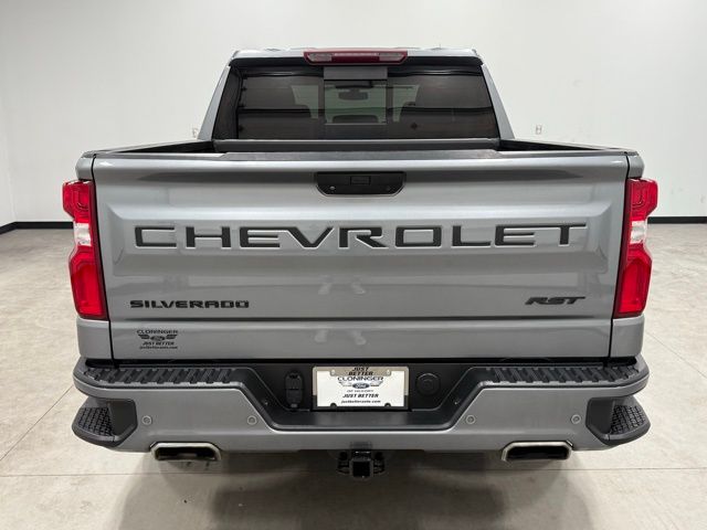2020 Chevrolet Silverado 1500 RST photo 3