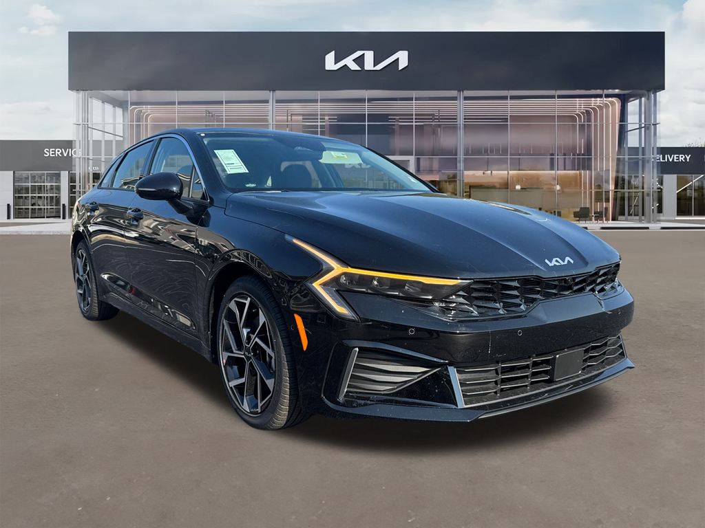 2026 Kia K5 EX's photo