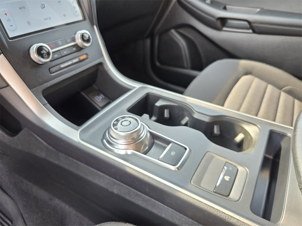 2024 Ford Edge SE photo 18