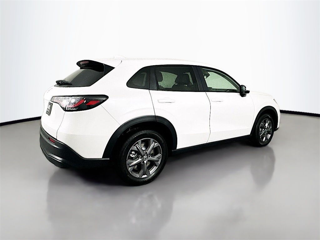 2026 Honda HR-V LX photo 12