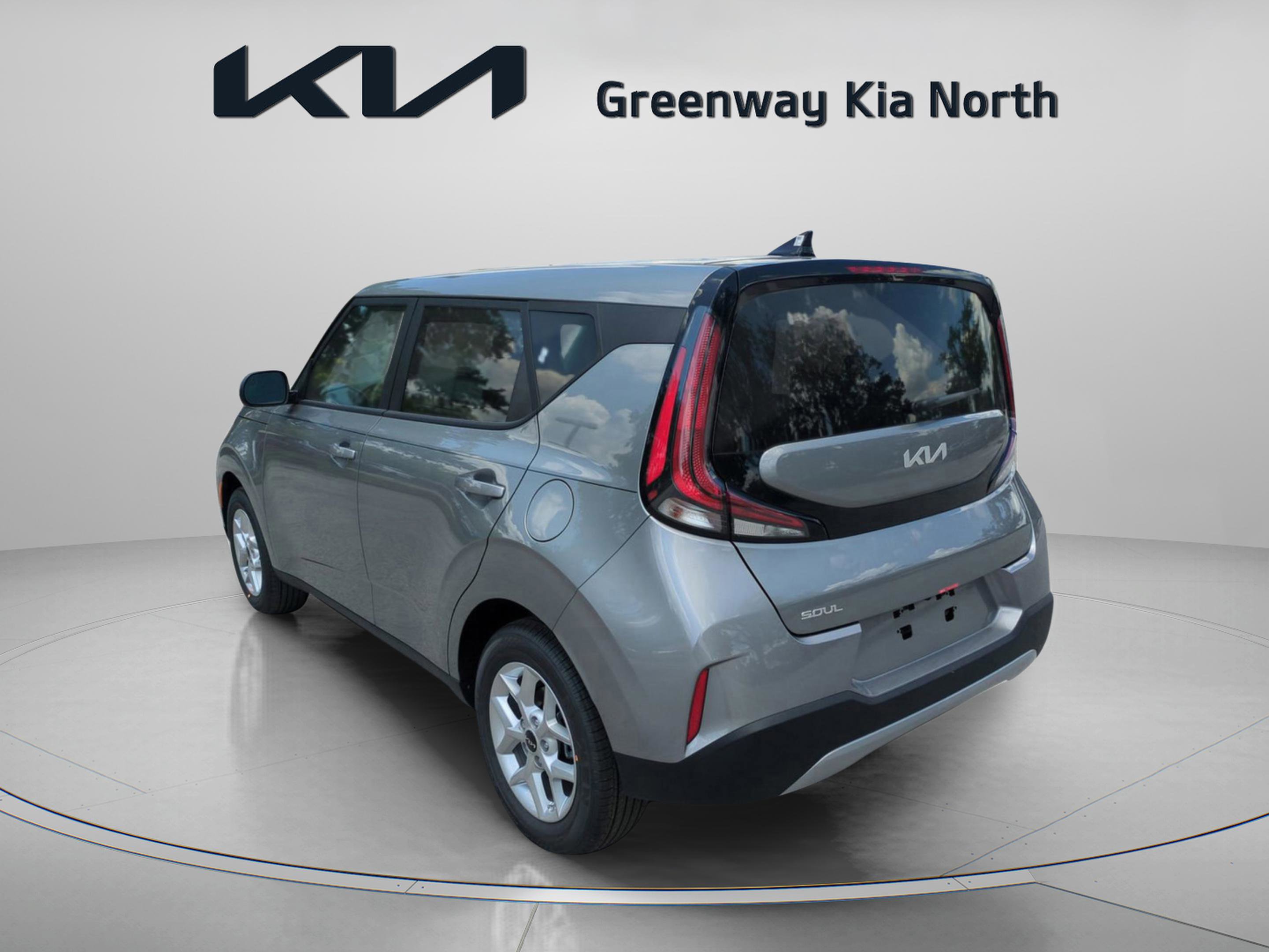 2025 Kia Soul LX photo 6