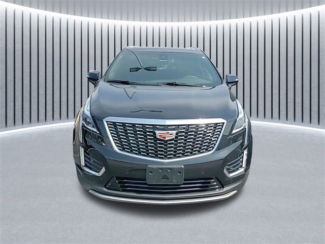 Used 2024 Stellar Black Metallic Cadillac Premium Luxury image 17