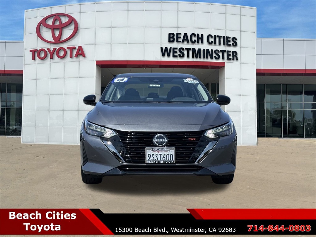 2025 Nissan Sentra SR photo 2