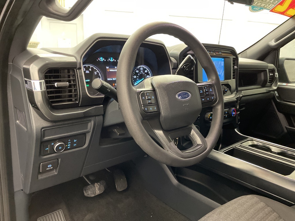 2022 Ford F-150 XL photo 15