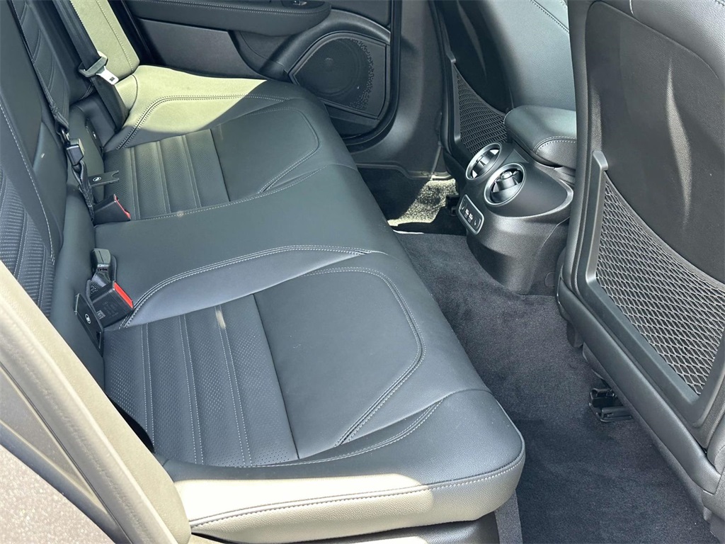2024 Alfa Romeo Giulia Quadrifoglio photo 9
