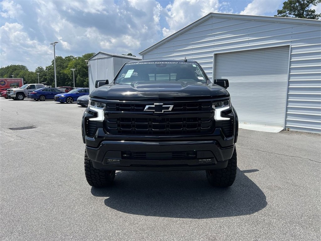 2025 Chevrolet Silverado 1500 RST photo 2