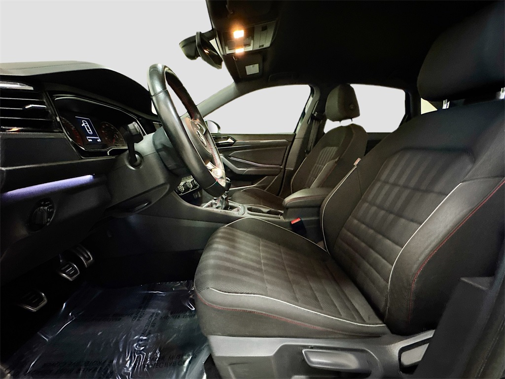 2019 Volkswagen Jetta GLI 2.0T Anniversary Edition photo 5