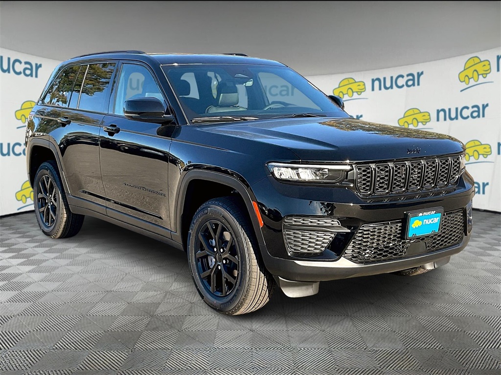 2025 Jeep Grand Cherokee Altitude's photo
