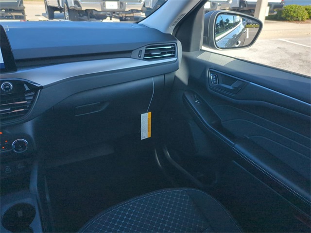 2026 Ford Escape Active photo 16