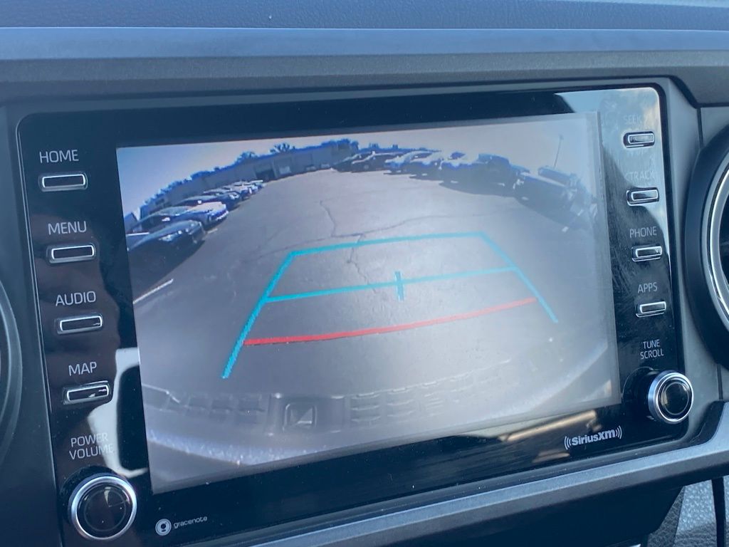 2020 Toyota Tacoma SR5 photo 18