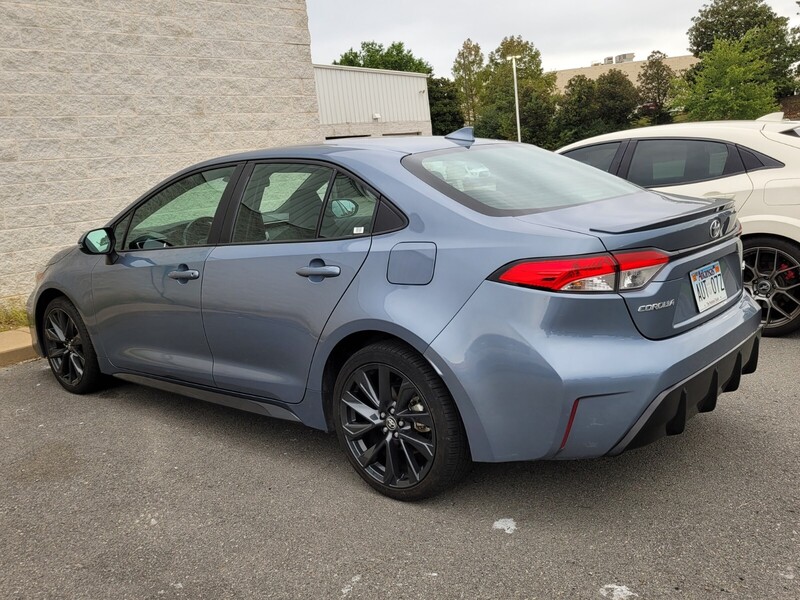 2024 Toyota Corolla SE photo 4