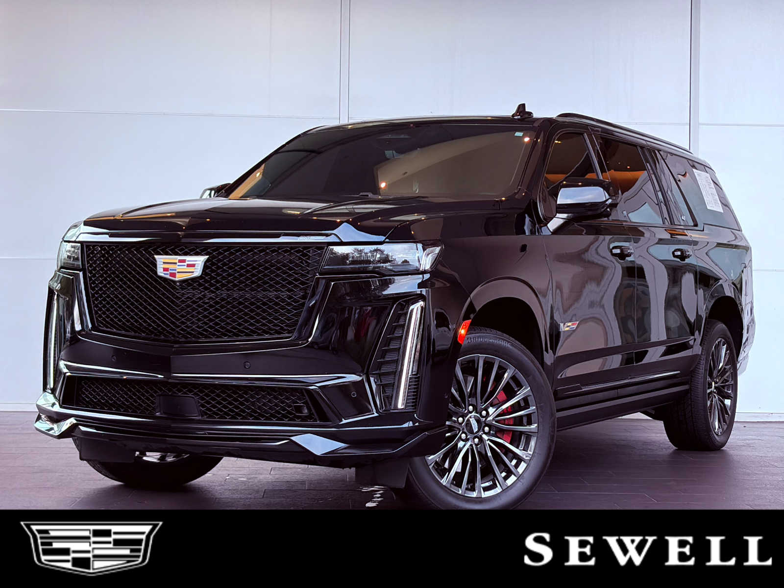 2024 Cadillac Escalade ESV V-Series's photo
