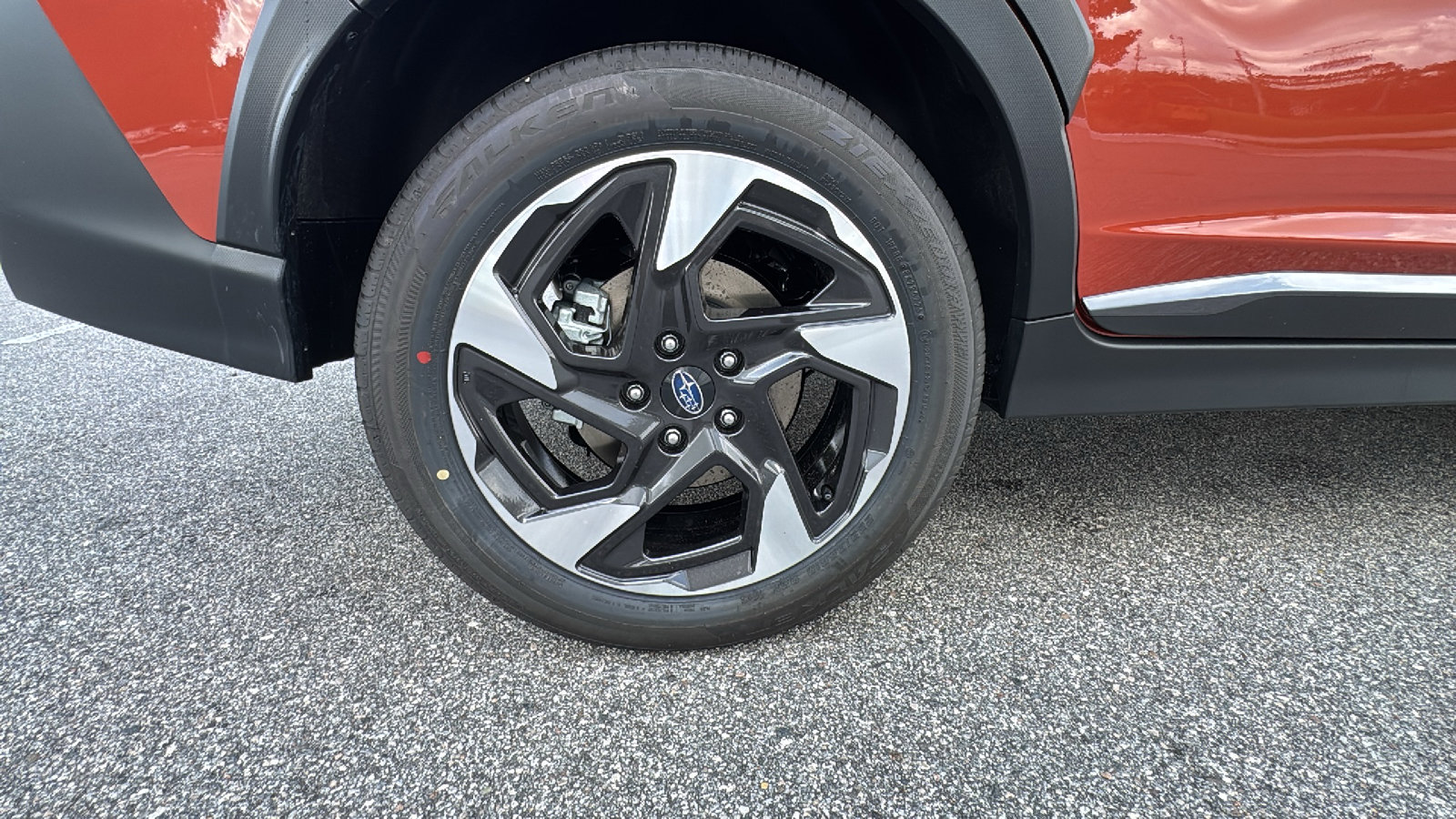 2025 Subaru Crosstrek Limited photo 9